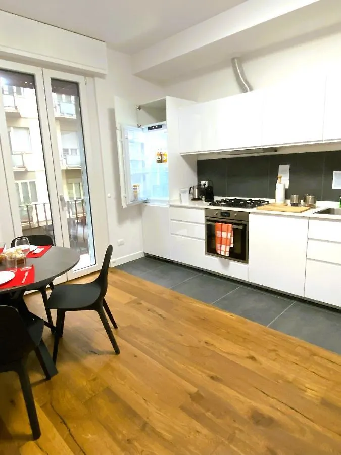 Charming Newly Renovated Apartment Florencia